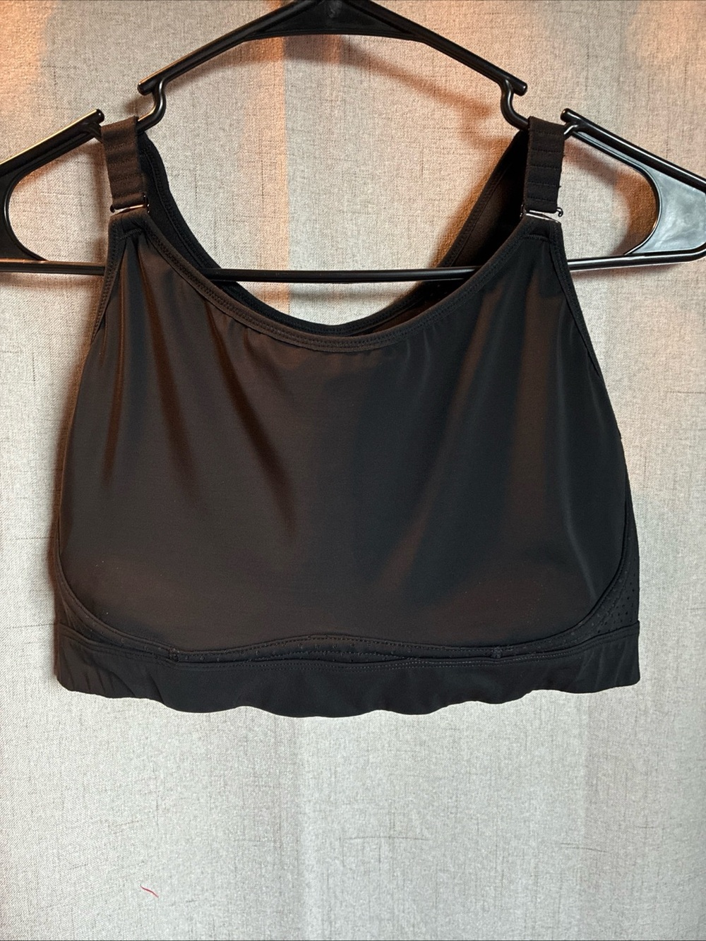 SPANX Black High Impact Sports Bra 36D Mesh Racerback Wireless No Pads Workout